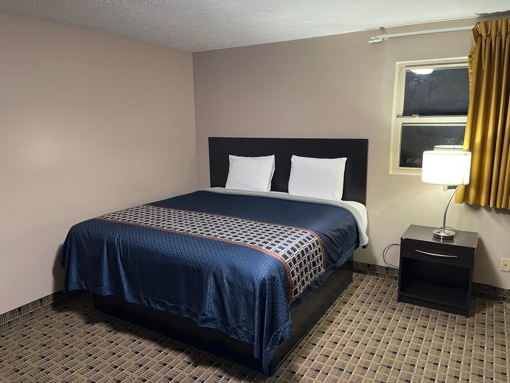 Economy Inn&Suites Ashtabula Exterior foto